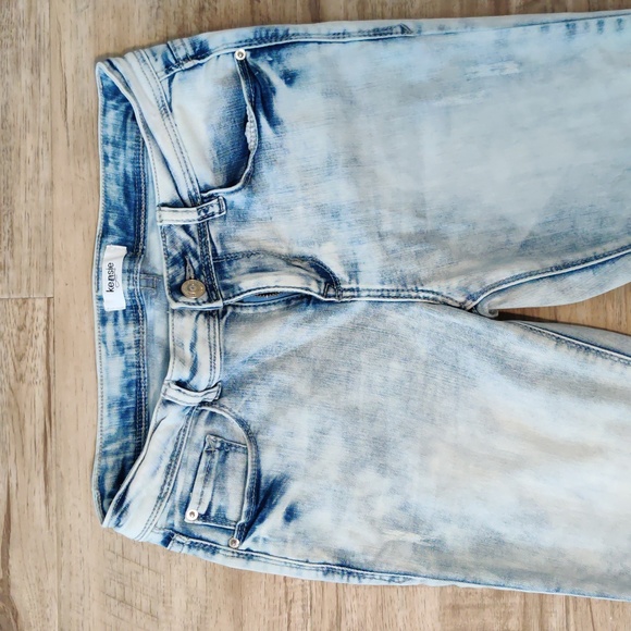 Kensie | Light denim capris - Picture 2 of 4